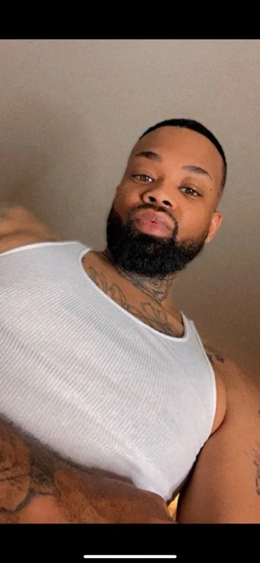 Lightbrighttatted OnlyFans stallion content creator