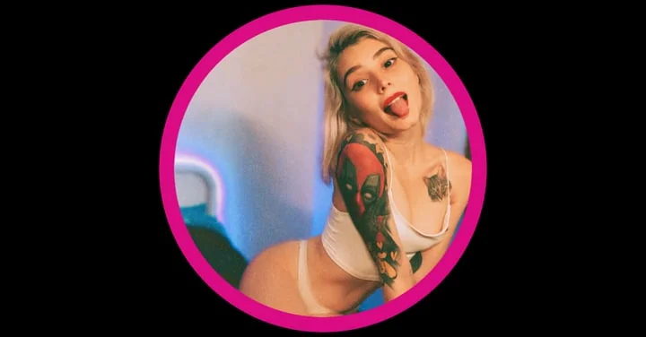 Lilbigofficial Official OnlyFans Profile Lilbigofficial OnlyFans Blonde Model