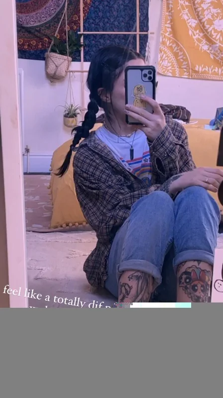 lilc0smic OnlyFans profile