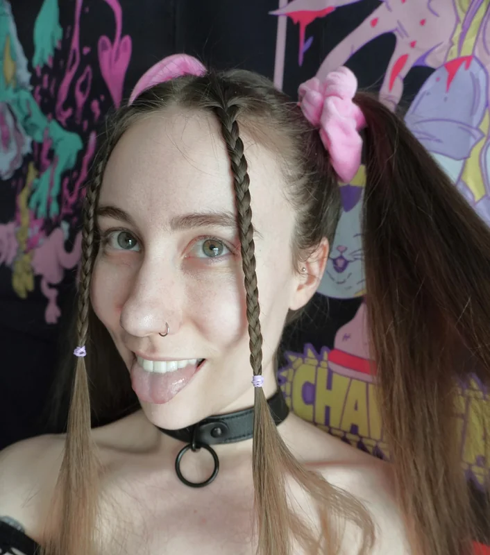 lilijunex OnlyFans creator with exclusive videos