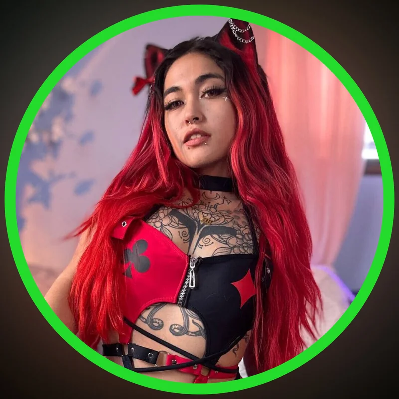 Raven Fox OnlyFans profile
