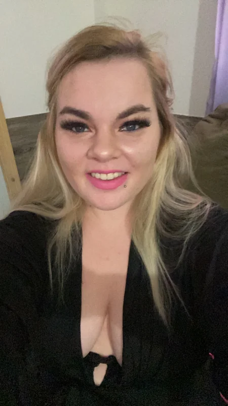 Lindsey Mae - OnlyFans Creator Profile Picture