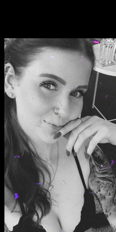 Little_Bee on OnlyFans playful creator