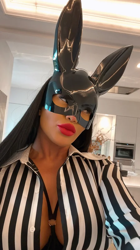 Lizrio OnlyFans Creator Lizrio OnlyFans fit Brazilian creator