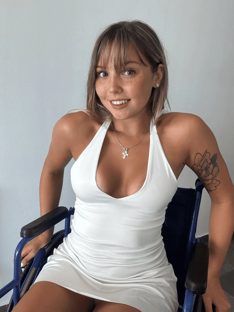 Lizzie Disabled & Freaky - Exclusive Exclusive Content on OnlyFans Lizzie Disabled & Freaky (@lizzieonwheels) OnlyFans exclusive creator profile photo