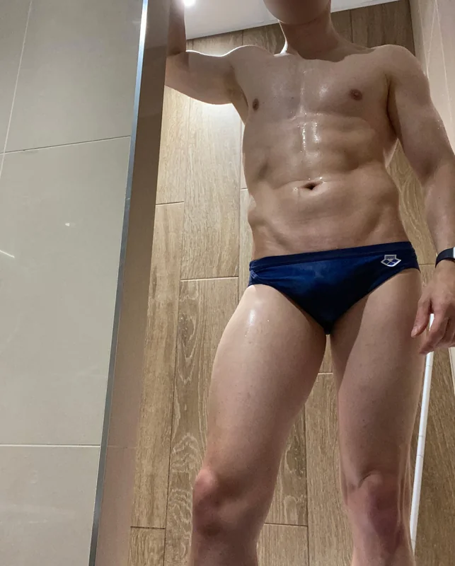 London_SpeedosLad - OnlyFans Creator Profile Picture