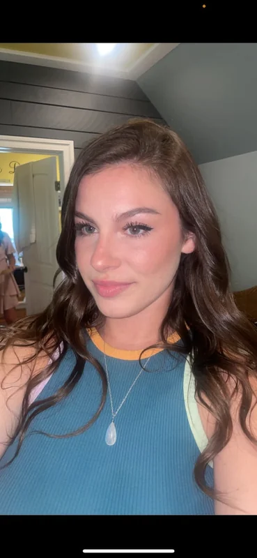 Lolaspacebunny00 OnlyFans creator with exclusive content