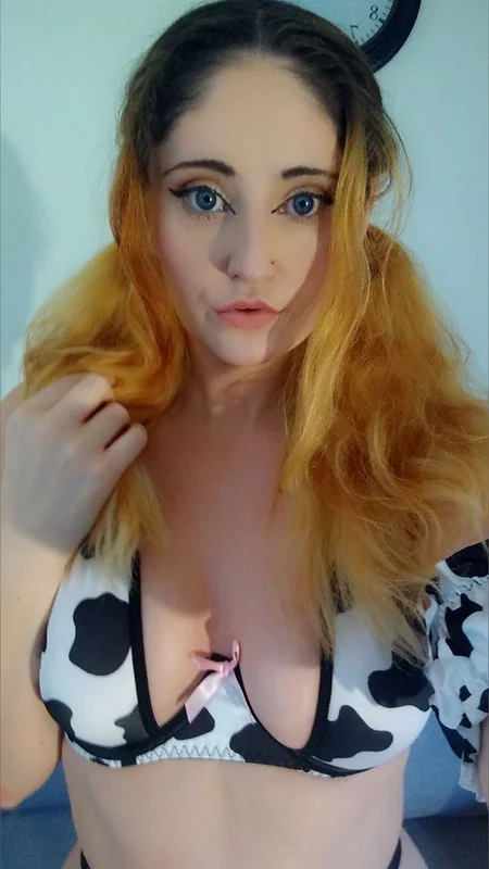 LollypopPrinzess OnlyFans creator with steamy videos