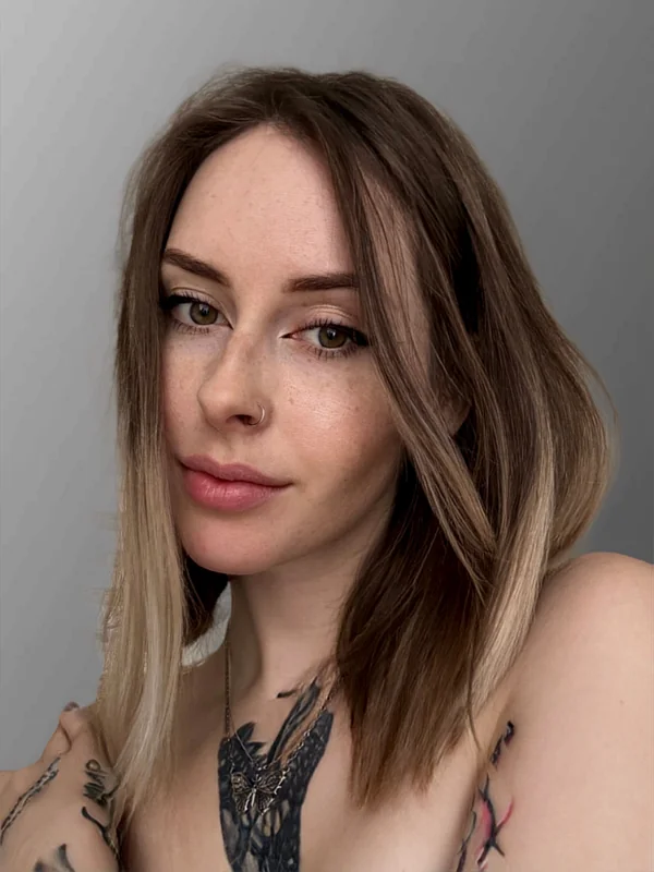 FREAKY LORENA OnlyFans fiery blond beauty