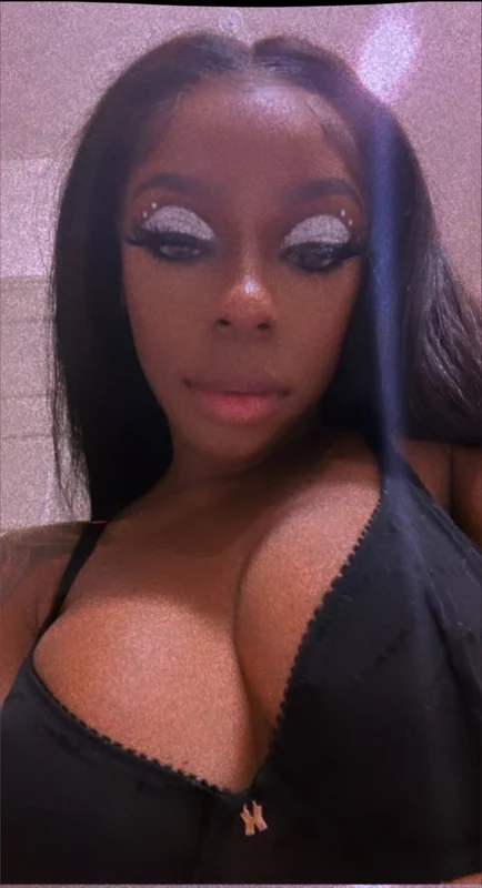 Lottie OnlyFans Creator Lottie OnlyFans creator with captivating content