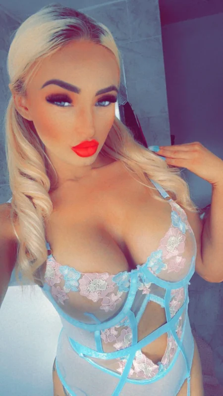 Lottiewhitex - OnlyFans Creator Profile Picture