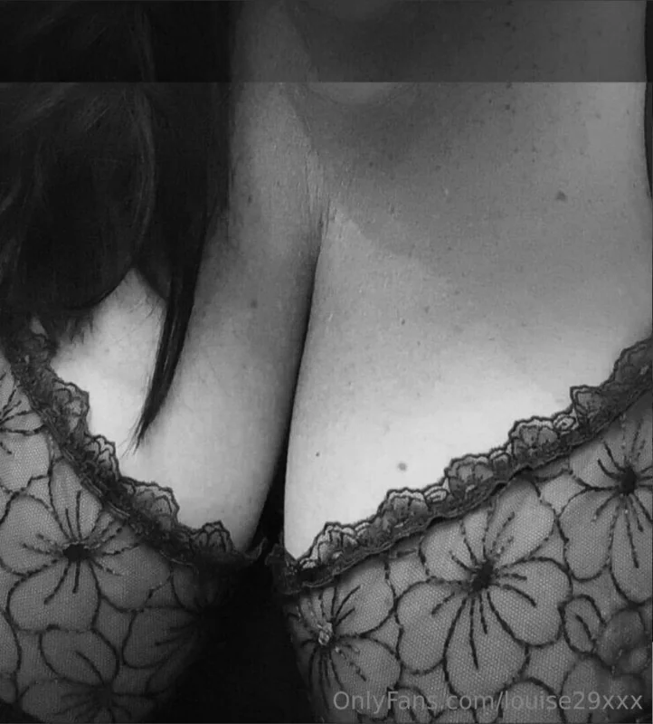 Louise OnlyFans profile