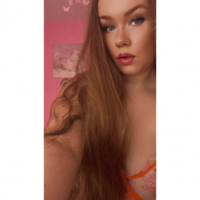 Louisejxxxx OnlyFans Content Creator Louisejxxxx OnlyFans Content Creator