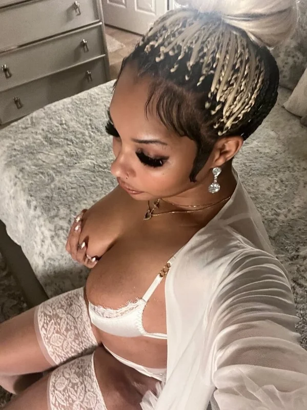 LoveAngelTay OnlyFans profile