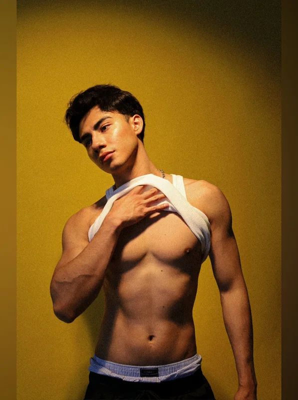 Lucaambrose OnlyFans Creator Lucaambrose OnlyFans creator with engaging content