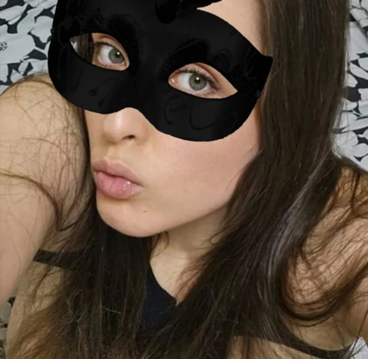 Lucia OnlyFans Profile Picture Lucia OnlyFans gamer girl