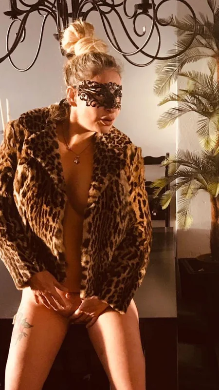 Lucifelina OnlyFans profile