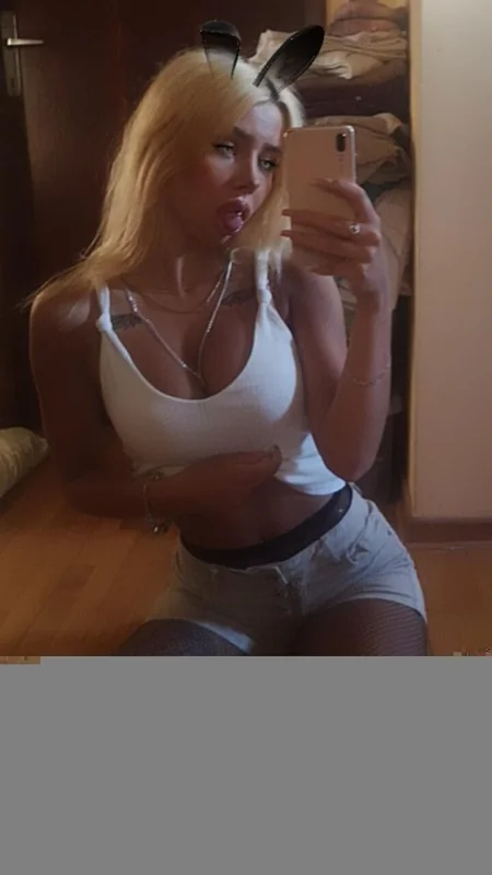 Luckylexi OnlyFans profile