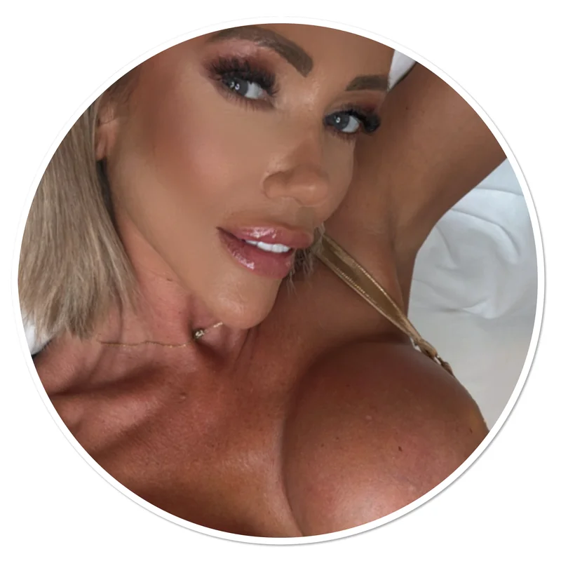 lucyzara - OnlyFans Creator Profile Picture