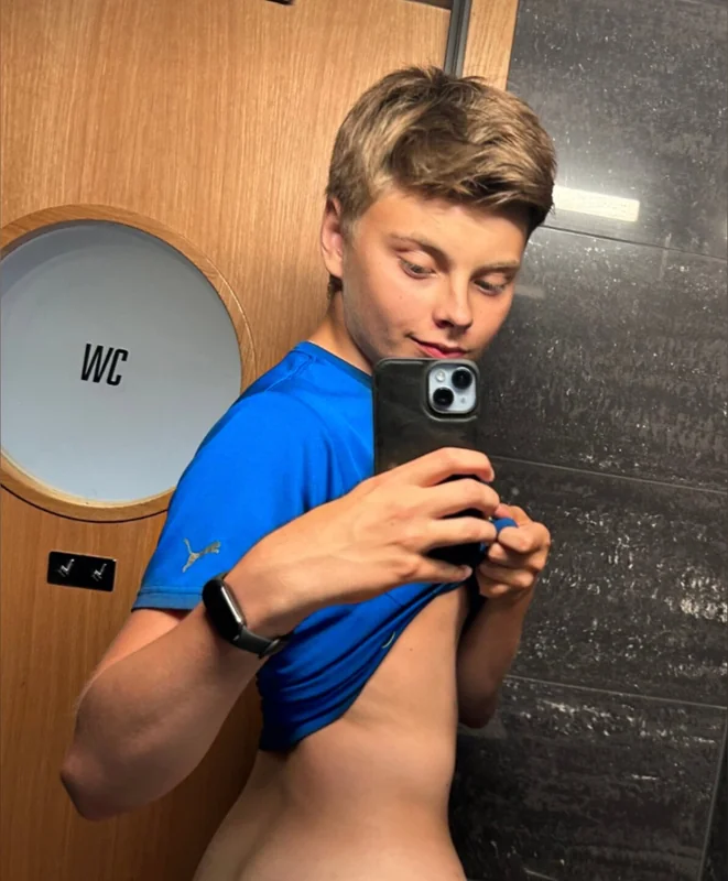 Lukewarmtwink - Swedish Twink Creator Lukewarmtwink OnlyFans profile picture - Swedish twink