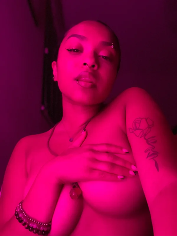 Lulu OnlyFans profile