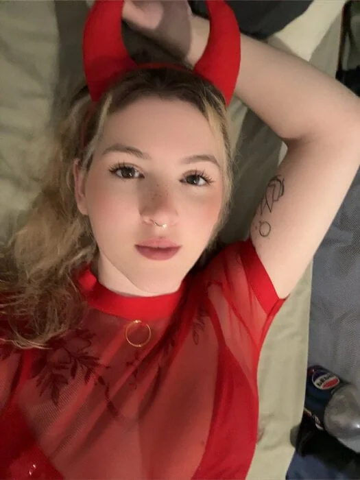 Lunanovaxi OnlyFans profile