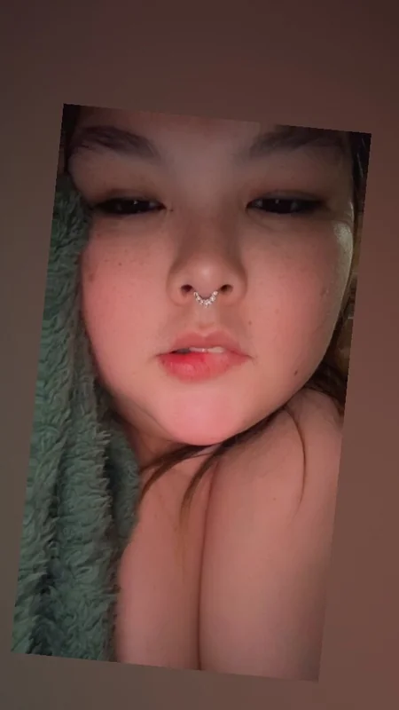 Mari ᥫ - free account OnlyFans creator with unique content