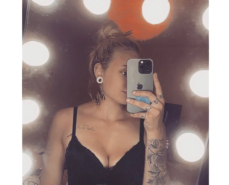 M1lfen OnlyFans profile picture - Swedish creator