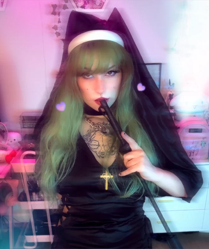 m a e - OnlyFans Creator Profile Picture