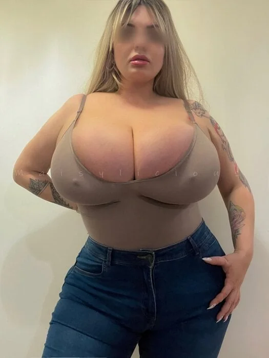 Maisy OnlyFans Creator Maisy OnlyFans creator with interactive content