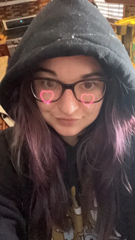 Manicwolfgirl - OnlyFans Creator Profile Picture