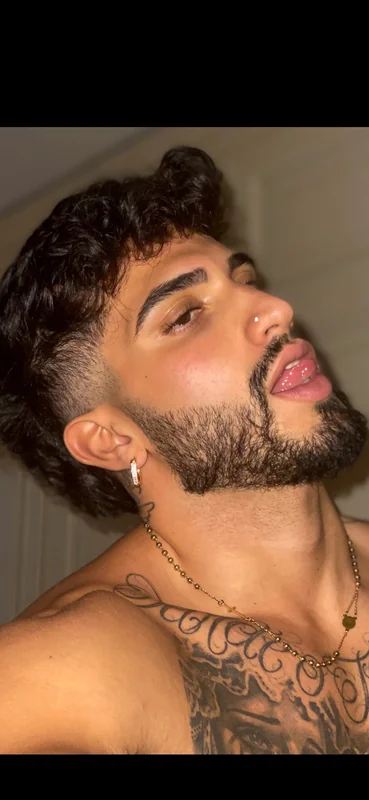 Manny OnlyFans Creator Manny OnlyFans creator with exclusive content