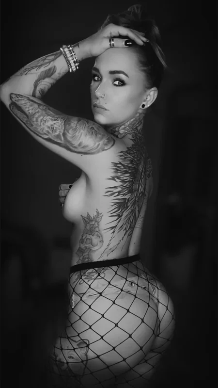 Mary Monroee OnlyFans Profile Mary Monroee OnlyFans tattooed creator
