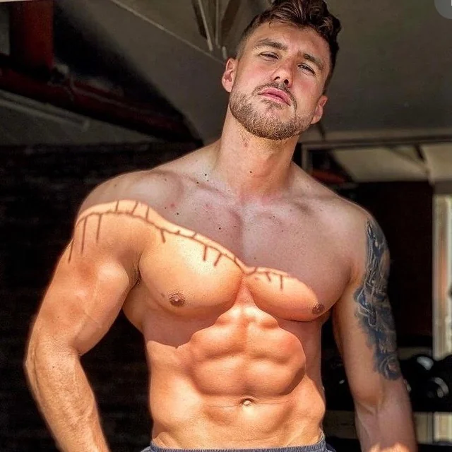Master Cezar OnlyFans Profile Master Cezar OnlyFans creator with dominant charm