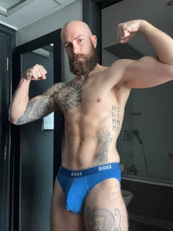 Masterdomuk OnlyFans Alpha Dom content