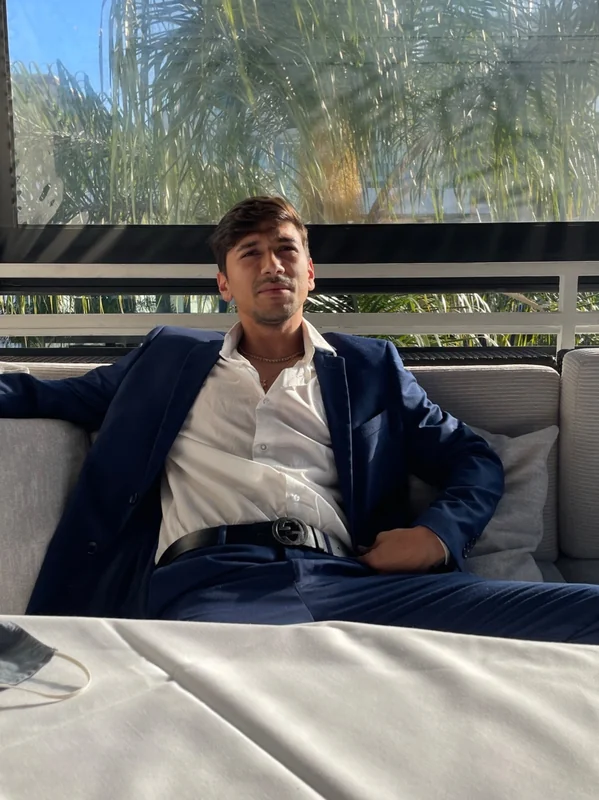 Maxfillss OnlyFans creator with engaging photos