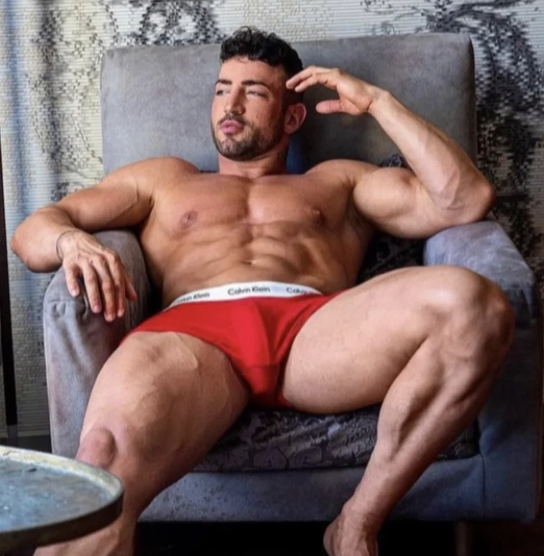 Maximo Garcia - OnlyFans Creator Profile Picture