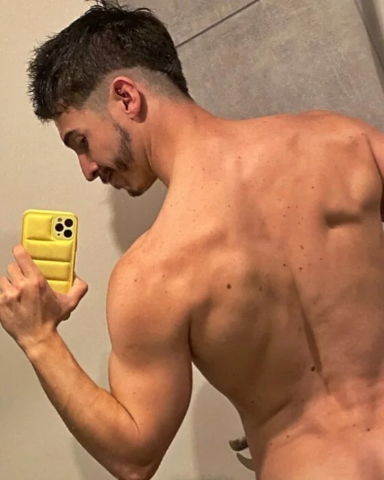 Joan Wolfie 0 % OnlyFans creator with exclusive content