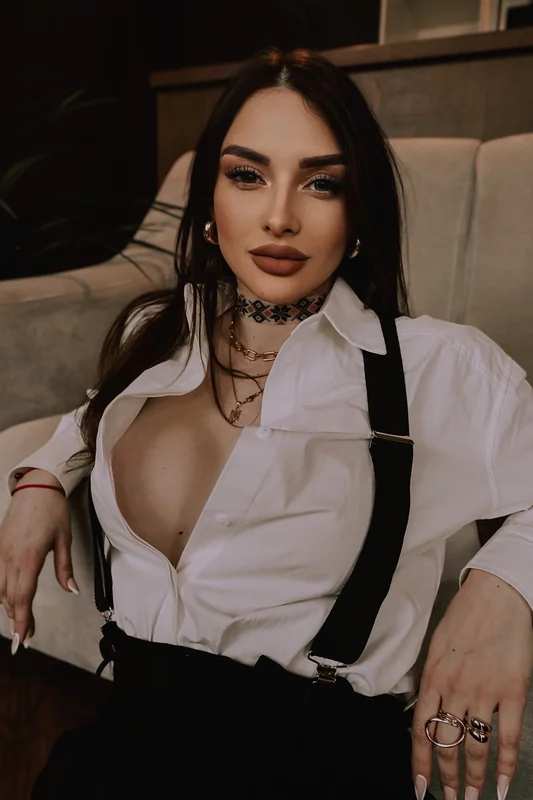 Maya OnlyFans profile