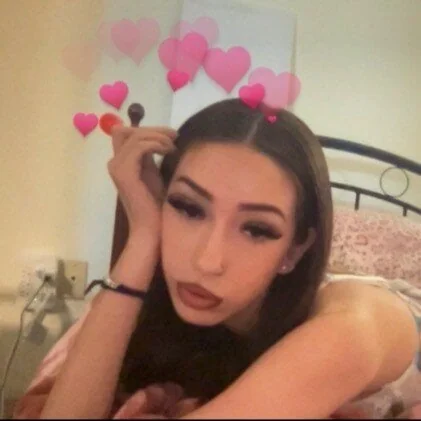 mel 3 OnlyFans creator with exclusive content