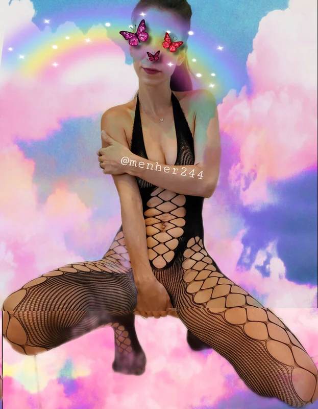 Menher24 OnlyFans creator with exclusive content