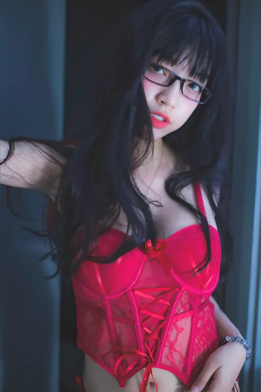 Kate Hakimi - OnlyFans Creator Profile Picture