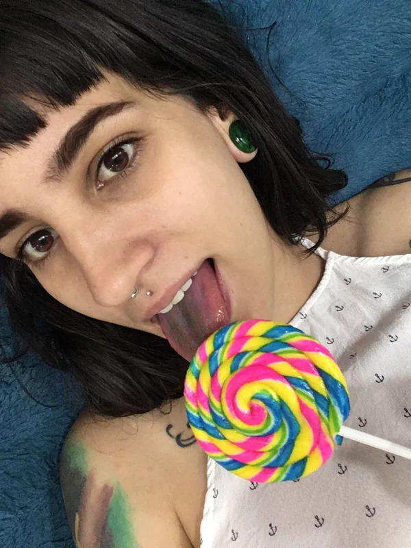 Miamiaumiau - OnlyFans Creator Profile Picture