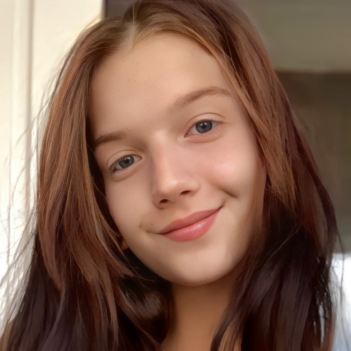 Mia Lill (@mia_baby18) OnlyFans exclusive creator profile photo