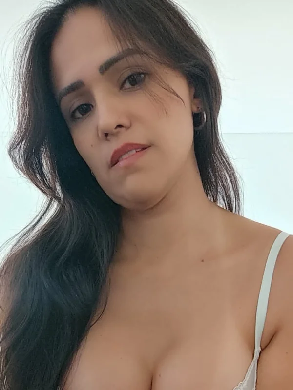 Miađź’• OnlyFans Profile Miađź’• OnlyFans creator with hot videos