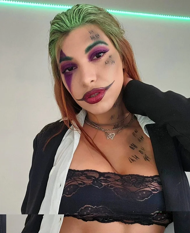 Mia Greco Queen of custom - OnlyFans Creator Profile Picture