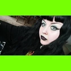 Miathemistress Official OnlyFans Creator Miathemistress OnlyFans Black Hair Alternative
