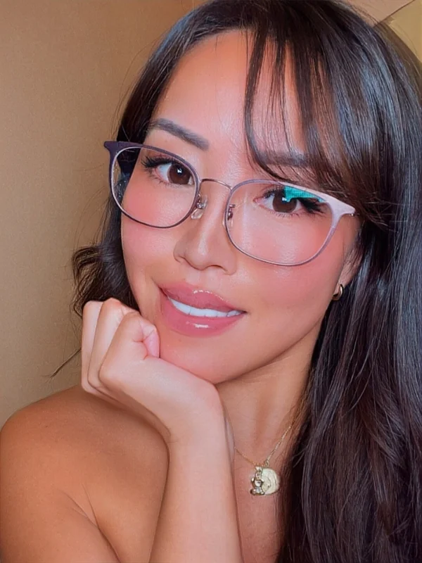Mikamikamiia OnlyFans profile