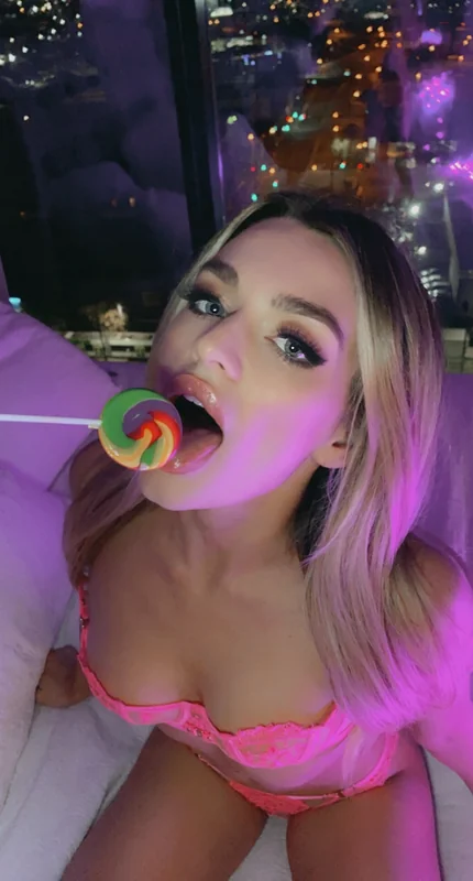 Miki Lollipop Exclusive OnlyFans Content Miki Lollipop OnlyFans creator with exclusive content