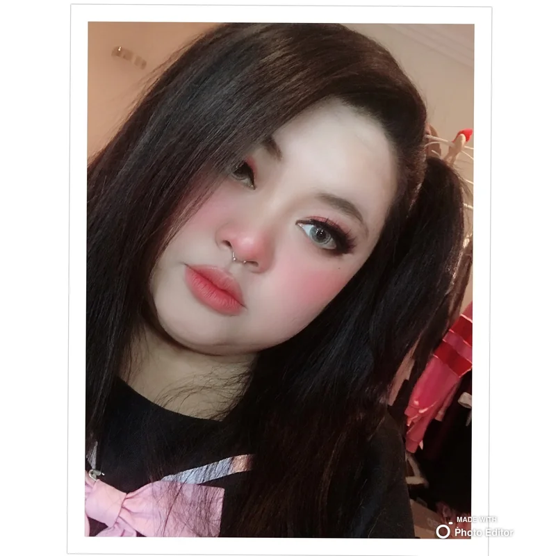 Mimikyu8 OnlyFans creator plus-size nerd